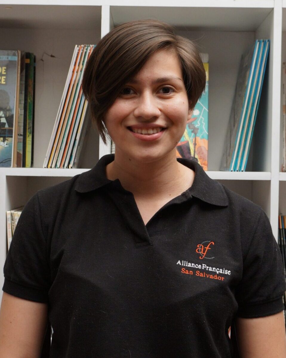Andrea Recinos